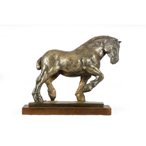 Belge / Percheron - Statuette avec cheval, silhouette de cheval sur bois, prix prestigieux au concours de la marque Art-Dog (1/5)