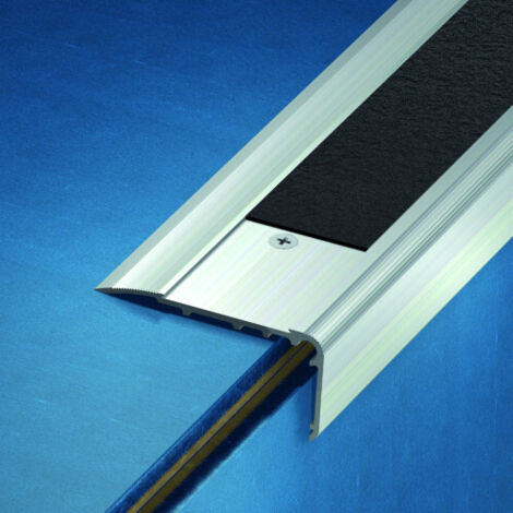 3M – Nez de marche 3 m – Dimensions 67 x 32 mm – Fixation visser + adhésive – Protection antidérapante pour escaliers (1/4)