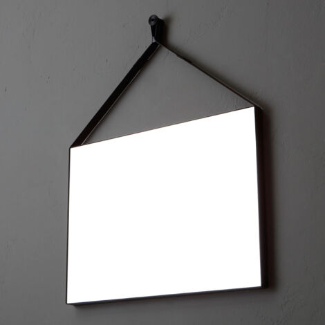 Espejo rectangular 70x50 con marco negro. (1/4)