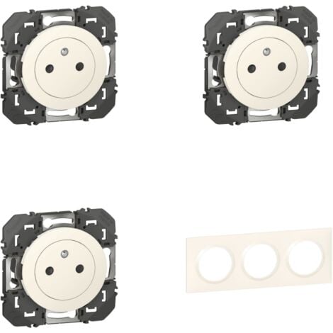 Legrand   Pack Dooxie 3x2P plus T  plus  Plaque 3P Blanc