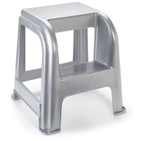 Taburete alto de plástico con escalón gris – Superficie antideslizante – Capacidad de carga 150 Kg – Dimensiones 45.5 cm altura x 44 cm ancho – Plasticforte (1/2)