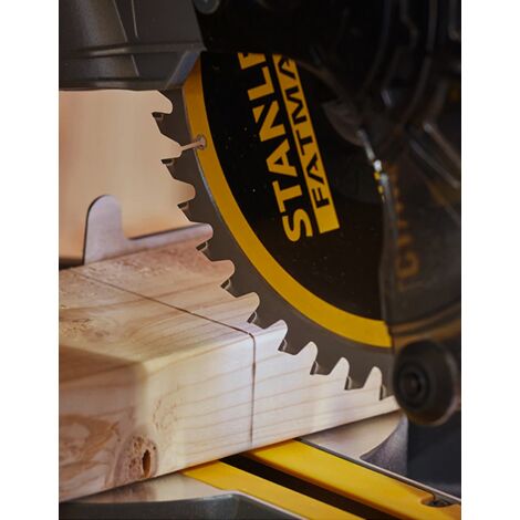 Ingletadora STANLEY FatMax SFMCS701M1 (1 x 4,0 Ah + Cargador)