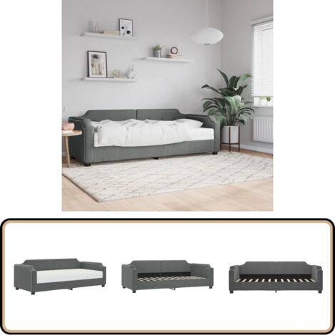 Bett mit Matratze 