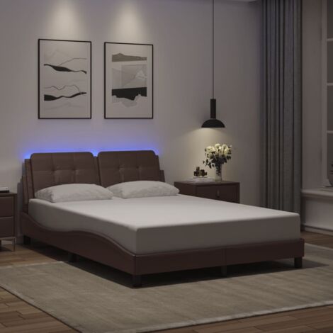 Wandpaneel Chesterfield Bett | Luxus Betten | Designer Doppelbetten