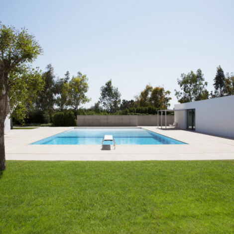 Gazon synthétique Spécial Piscine - 30mm - Rouleau de 2m x 7m (1/5)