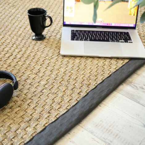 Tapis Jonc de mer - Paro fin natté 4x4 - Ganse gris anthracite - 140 x 200 cm