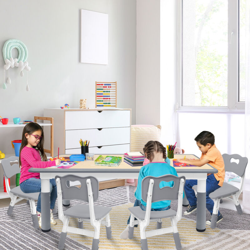 Tavolino E Sedie Per Bambini Tavolo E Sedia Per Bambini Comodo