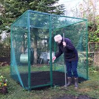 Walk In Fruit Cage with 7mm Butterfly Net (with door) - 2m x 2m x 2m high