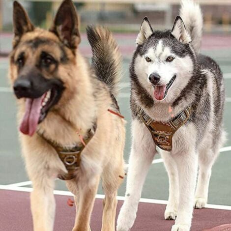 1pc Harnais de Chien Anti Traction, Harnais Tactique Chien Respirant Réglable Facile à Mettre pour Petit Moyen Grand Chien, Gilet Durable Réfléchissant, Matériel Militaire Taille S, Desert Camo