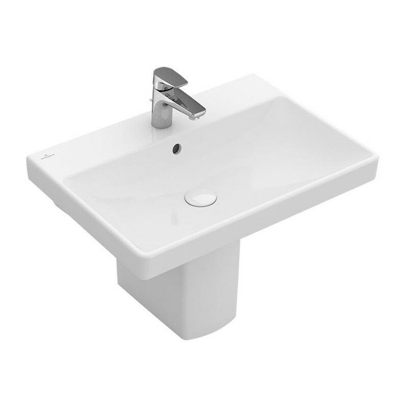 Lavabo en porcelaine, 3 trous, 4'' centres, 21'' x 17'' main image 0