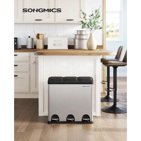 Cubos de basura para la cocina