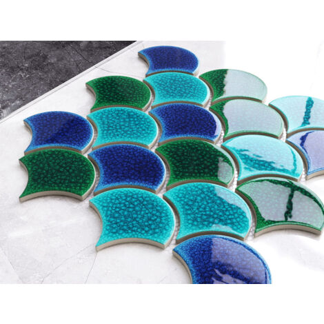Mosaïque en céramique sur maille pour salle de bain ou cuisine  28.5 cm x 29.0 cm - Blue wave