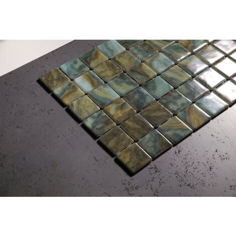 Mosaïque en verre pressé sur maille pour piscine 31.5cm x 47,7cm - Modena Cannes Pool