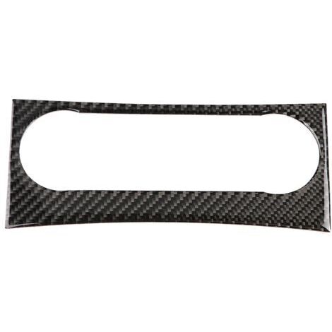 Embellecedor de fibra de carbono para la consola central del aire acondicionado del Mercedes W204 (2005-2012) (1/4)