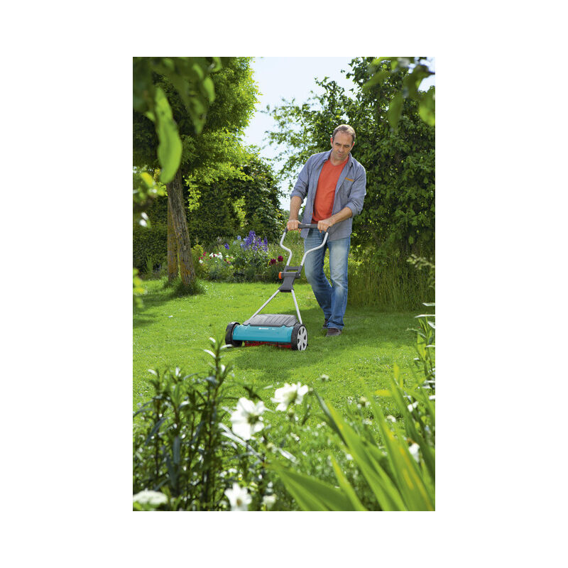 Cortacésped Helicoidal Manual Gardena 400 Classic - Ancho 40 Cm, Para Césped Hasta 200 M², Altura De Corte Ajustable 12-42 Mm