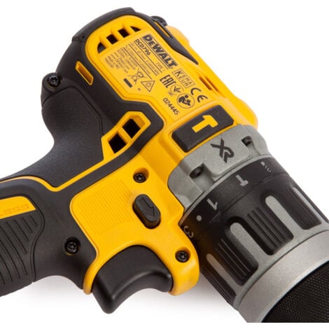 DEWALT XR 18V 5.0 Ah Taladro + Amoladora DCG405 - DCK2080P2T-QW