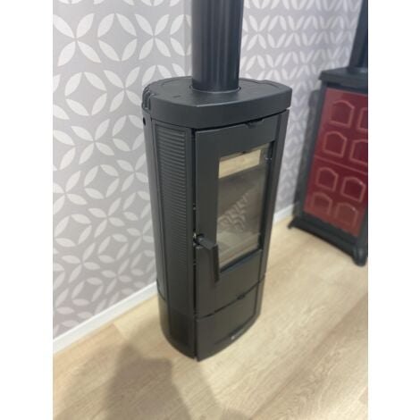 Poêle à bois en fonte - NORDICA Candy 4.0 6.2 kW