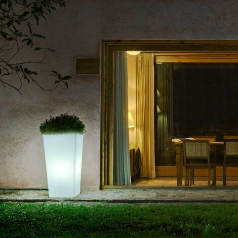 MELISA 40 Quadratischer, hoher Blumenkasten mit Licht für Pflanzen und Blumen, sehr widerstandsfähig. Solarbetriebenes Laden und wiederaufladbare Batterie. RGB-Licht. Hergestellt aus Polyethylen in Sp