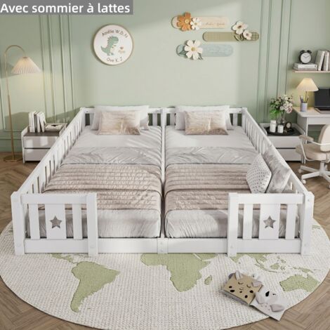 Lit enfant 90x200, lit 2 places, lit montessori, lit au sol, avec sommier à lattes, avec barrière centrale et motifs lune/étoiles, pin massif, Blanc