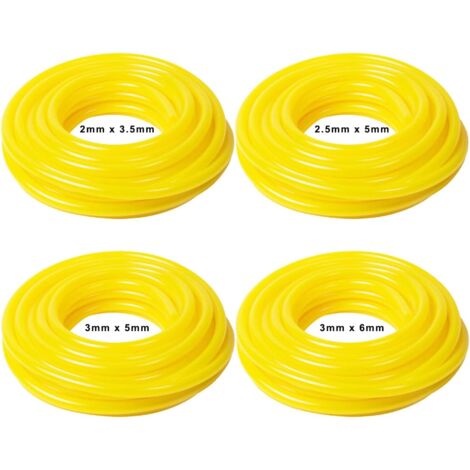 Set mit 4 PVC-Schläuchen für Kraftstoff. Länge 1,5 m. Abmessungen (Innendurchmesser x Außendurchmesser) 2,5 x 5 mm, 3 x 5 mm, 2 x 3,5 mm, 3 x 6 mm (1/4)