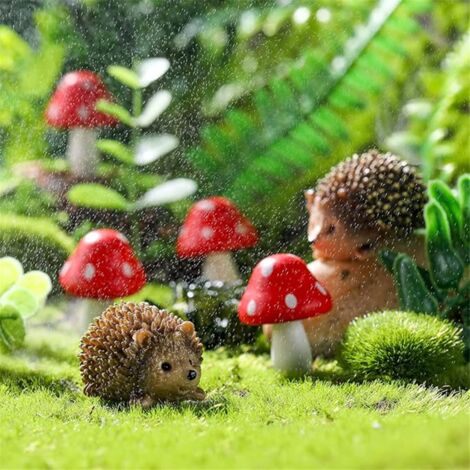 Garden Fairy Accessories Resin Hedgehogs and Wood Mushroom Miniature Decorations for Bonsai Craft