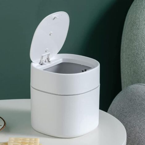 CCYKXAA 1 PCS Tabletop Trash Can with Lid, Mini Plastic Trash Can, Small Tabletop Trash Can for Bedrooms, Dining Rooms, Bathrooms, Offices Etc. (White)