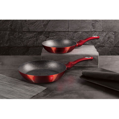 BerlingerHaus Burgundy Set di 2 Padelle Induzione 22-26cm, Alluminio Forgiato, Antiaderente Ecologico Marmo senza PFOA Metallic Line Rosso, Adatto a Tutti i Fornelli Piano Vetroceramica Gas(BH-1612NF