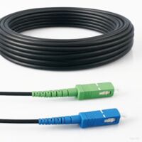 Elfcam – Câble fibre optique 5m SC/APC à SC/UPC – Monomode OS2 9/125µm – Blindé en acier – Gaine LSZH – Résistant pour installations intérieures et extérieures