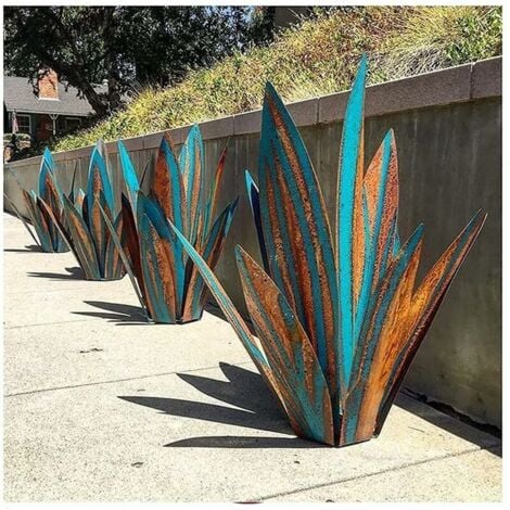 LaBlanc - Tequila Ornament Rustic Metal Agave Plant Sculpture Home Decor Rustic Hand Painted Metal Agave Garden Ornament Lawn Decoration, 21 inch/55 cm, Blue