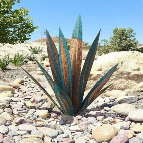 LaBlanc - Tequila Ornament Rustic Metal Agave Plant Sculpture Home Decor Rustic Hand Painted Metal Agave Garden Ornament Lawn Decoration, 21 inch/55 cm, Blue