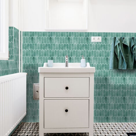 Green Self Adhesive Tile Wallpaper 30 x 30 cm Mosaic Style Wall Sticker Waterproof Decorative Film for Bathroom and Kitchen Wall Tiles