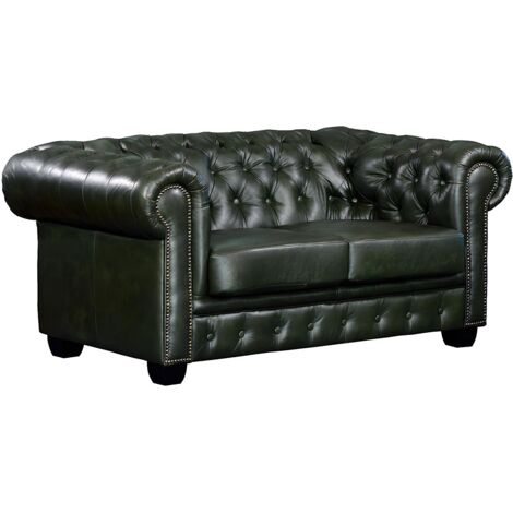 Vente-Unique – Canapé chesterfield 2 places en cuir de buffle pleine fleur – Vert empire – Accoudoirs cloutés – Design intemporel et capitonné