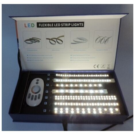 Kit de démonstration de bandeaux LED dimmable 3000K-6000K neuf avec cordon et fiche 230V + télécommande TRAJECTOIRE 003809 (1/2)