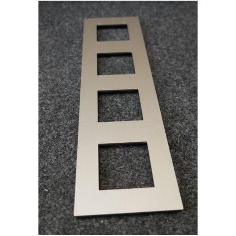 Plaque de finition quadruple 4 postes 8 modules horizontal-vertical entraxe: 71mm couleur Pure steel champagne coated NIKO
