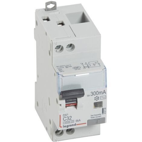 Legrand – Disjoncteur différentiel 32A – Courbe C 300mA – 2 pôles type AC – 6kA – Montage encastré avec indication visuelle ON/OFF