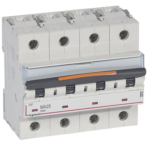 Disjoncteur magnétique seul DX³ MA 25kA arrivée haute et départ bas à vis 4 Pôles 400V 25A 6 modules LEGRAND 409893