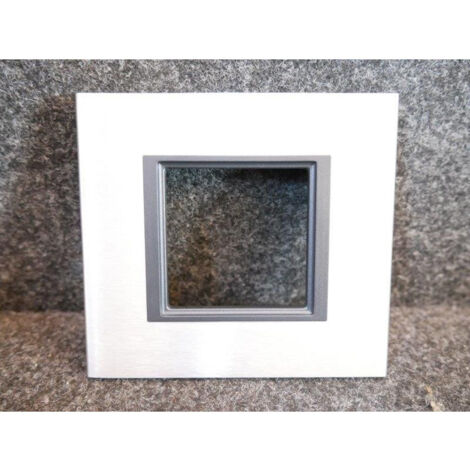 Plaque de finition 1 poste aluminium ice liseré noir 2M pour appareillage mural Unica Class