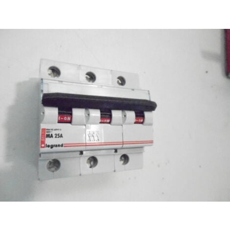 Disjoncteur 3P 25A courbe MA 50ka LEXIC DX-MA LEGRAND 007171