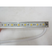 Profilé étanche LED 7.2W rigide alu longueur 50cm L10mm éclairage chaud 3000K 400lm SMD5050 alim 12/24V (non incl) étanche IP65