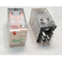 Relais de puissance miniature 10A contact 3OF 120V CA avec DEL Zelio RXM SCHNEIDER ELECTRIC RXM3AB2F7