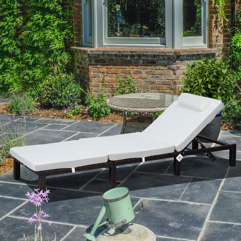 Outsunny Garden Rattan Furniture Recliner Lounger Sun Reclining