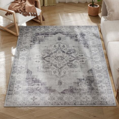 HOMCOM Flannel Non-Slip Washable Rug for Living Room, 170 x 120 cm, Grey (1/5)