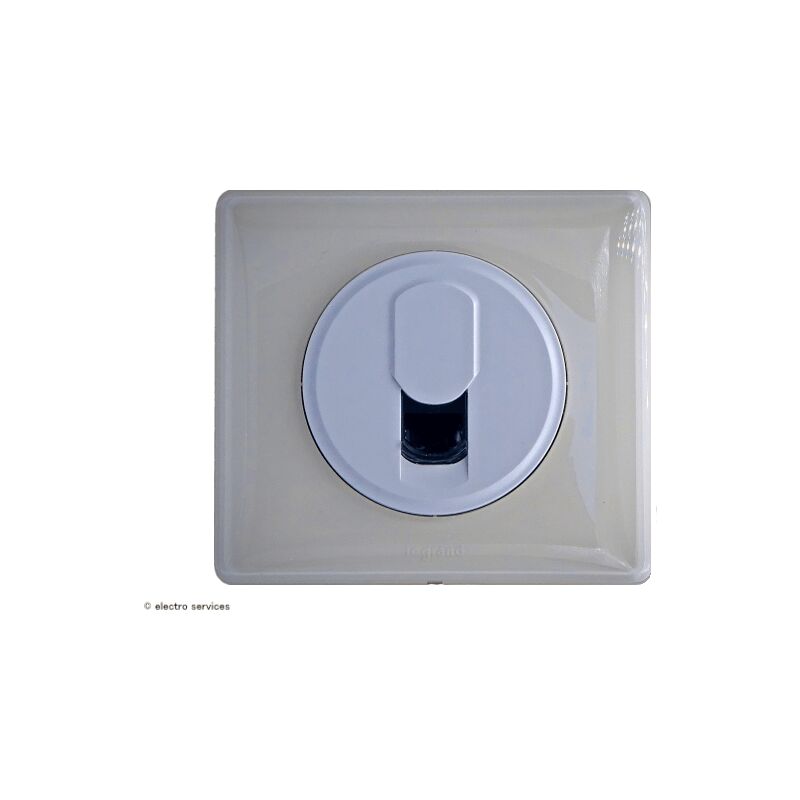 Prise RJ45 CAT.6 FTP EVOLUTION De La Marque ARNOULD - Référence 64025, Neuve Sous Blister, Pour Réseau Câblé