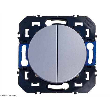 Poussoir double - 6 A - Dooxie - 600108 - Legrand (1/2)