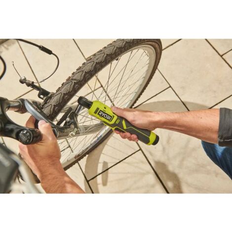 Pack RYOBI 4V Clé à cliquet RR14W4-0 - 1/4 - Tournevis RSD4-120T - 2 Batteries 2,0Ah - 2 Câbles USB