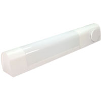Applique sans tube + prise Blanc 13W max, IP21, interrupteur on/off, culot S19, bornier intégré garantie 5 ans - Tibelec