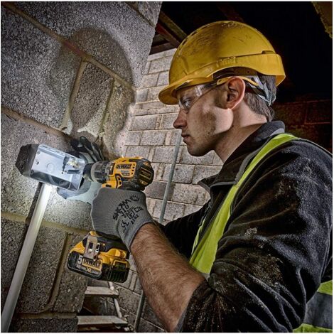 Hammer Drill DeWALT DCD796P1T (1 x 5,0 Ah + DCB1104 + TSTAK II) + Tool-holder belt DeWALT DWST1-75552