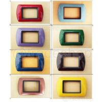 TRADE SHOP - Placchette Placche In Abs Compatibili Per Serie Living International Placca - Verde -7 fori -