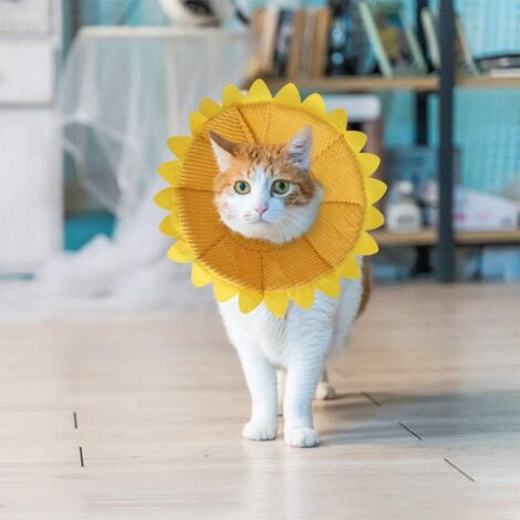 Dog Cat Collars Anti Bite Adjustable Protection Comfortable Cone Shaped Recovery Collar for Dogs and Cats with Adorable Yellow Sunflower Pattern (M)