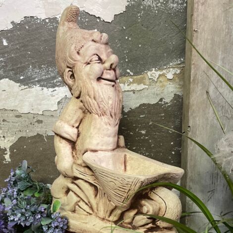 Figurine de jardin nain avec brouette fabriquée à la main en béton (1/5)